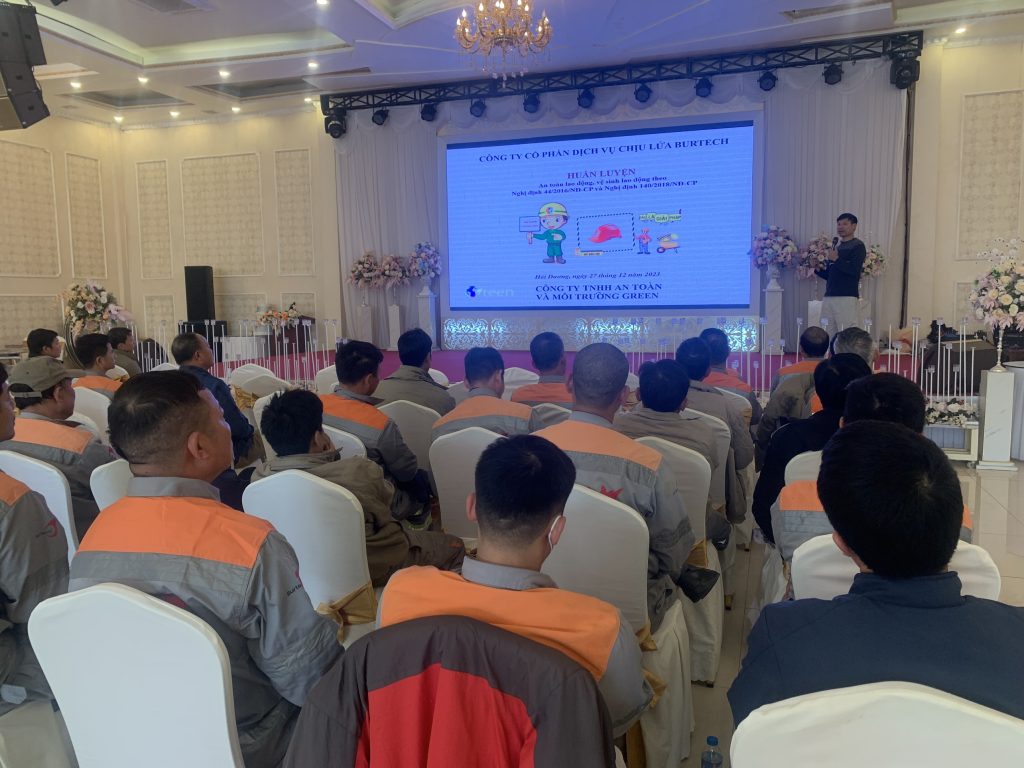 Huấn luyện An toàn vệ sinh lao động nhóm 1
